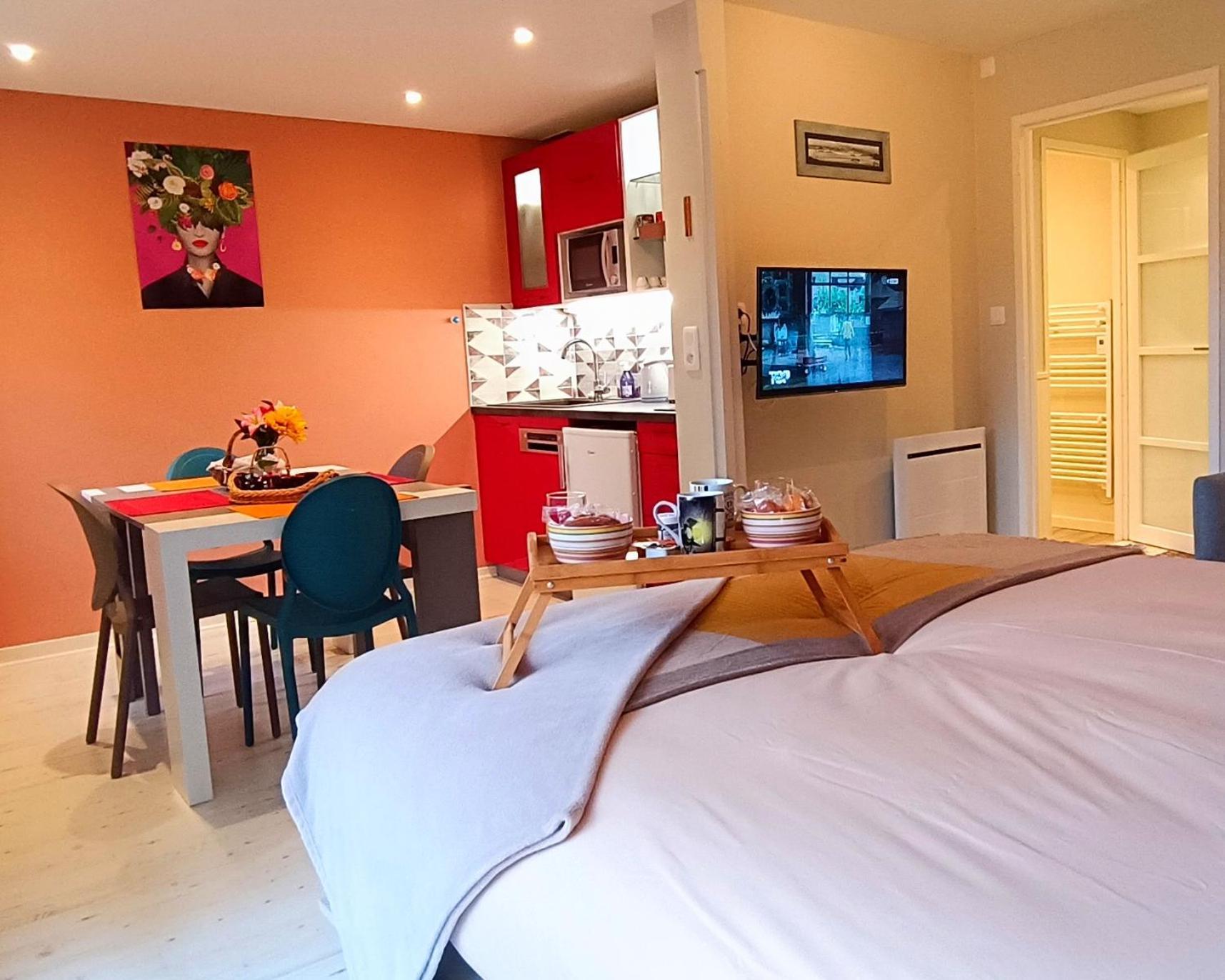 Studio Proche Plage - Parking Gratuit Et Prive - Terrasse Et Petit Jardin Cloture Курсёль-сюр-Мер Экстерьер фото
